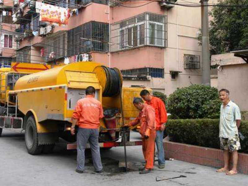 丰台下水道疏通鼓楼大街专业掏粪公司电话鼓楼大街疏通